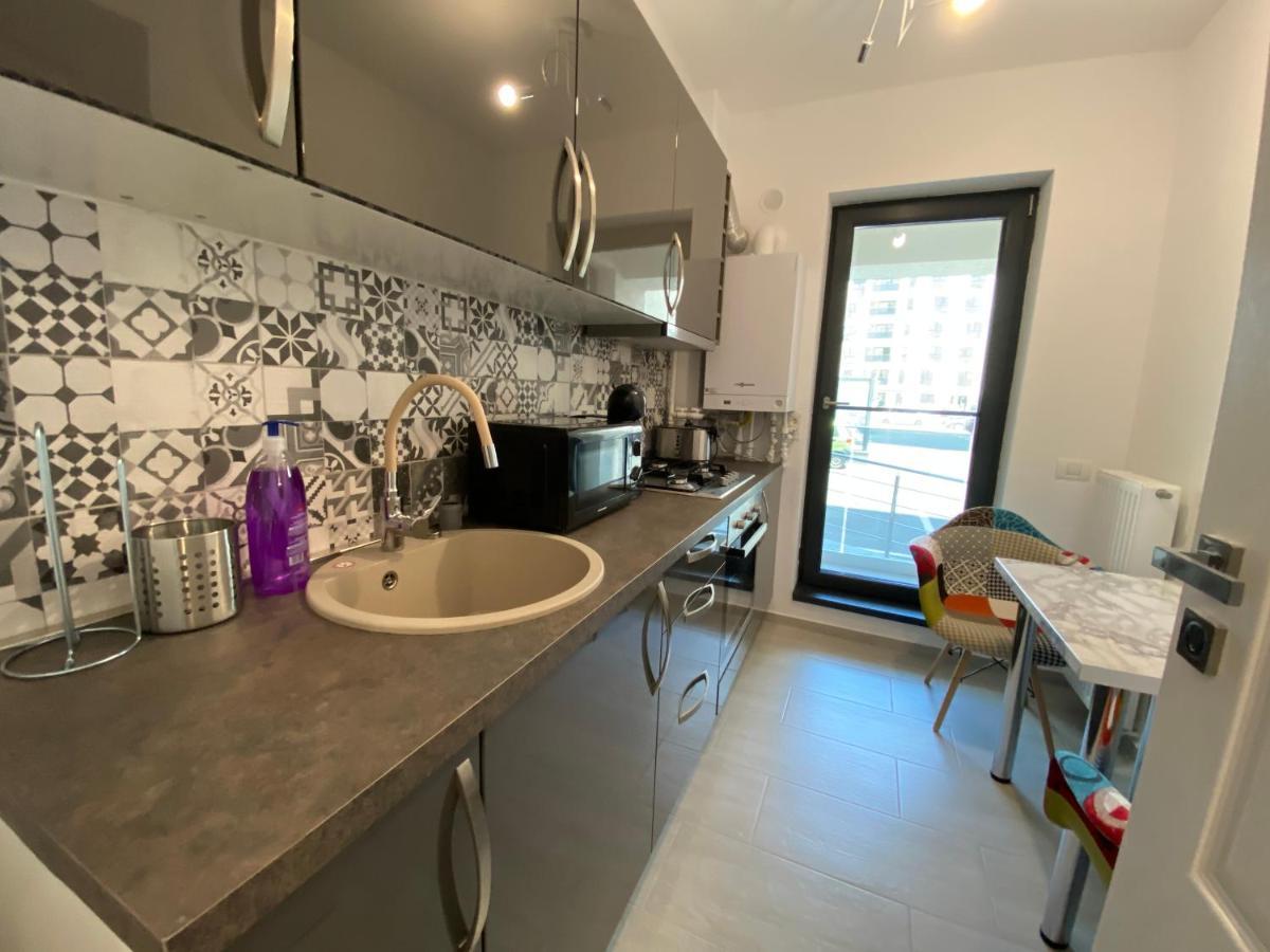Studio Galaxy Plaza Residence Sector 6 Βουκουρέστι Εξωτερικό φωτογραφία