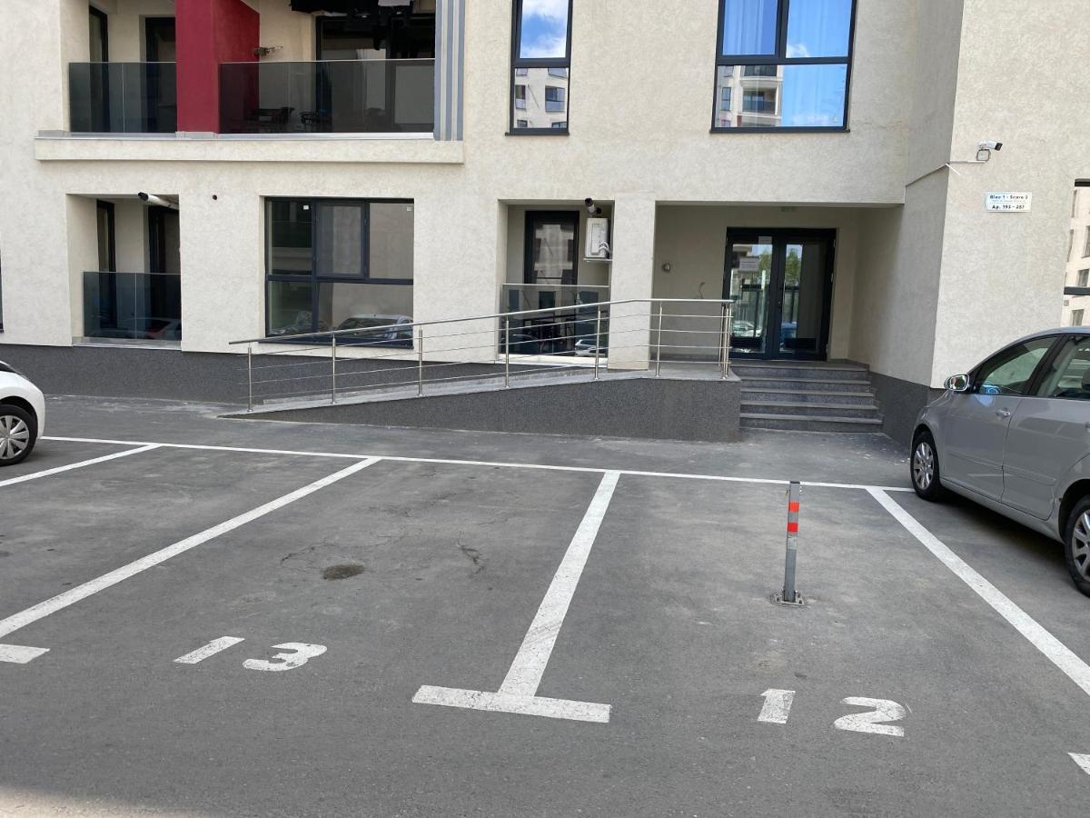 Studio Galaxy Plaza Residence Sector 6 Βουκουρέστι Εξωτερικό φωτογραφία